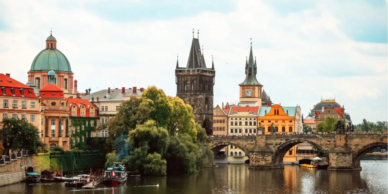 Praag-shutter-featured-image