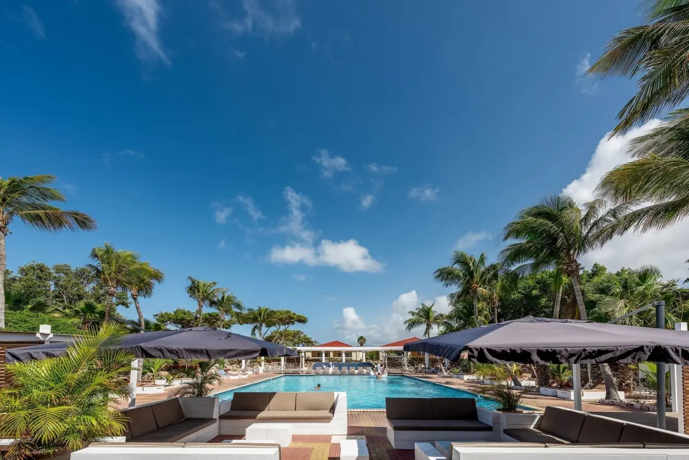 Livingstone-Jan-Thiel-Resort-curacao2