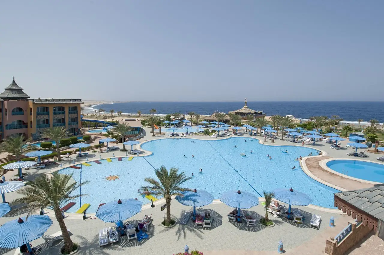 Dreams-Beach-Rsort-Marsa-Alam3