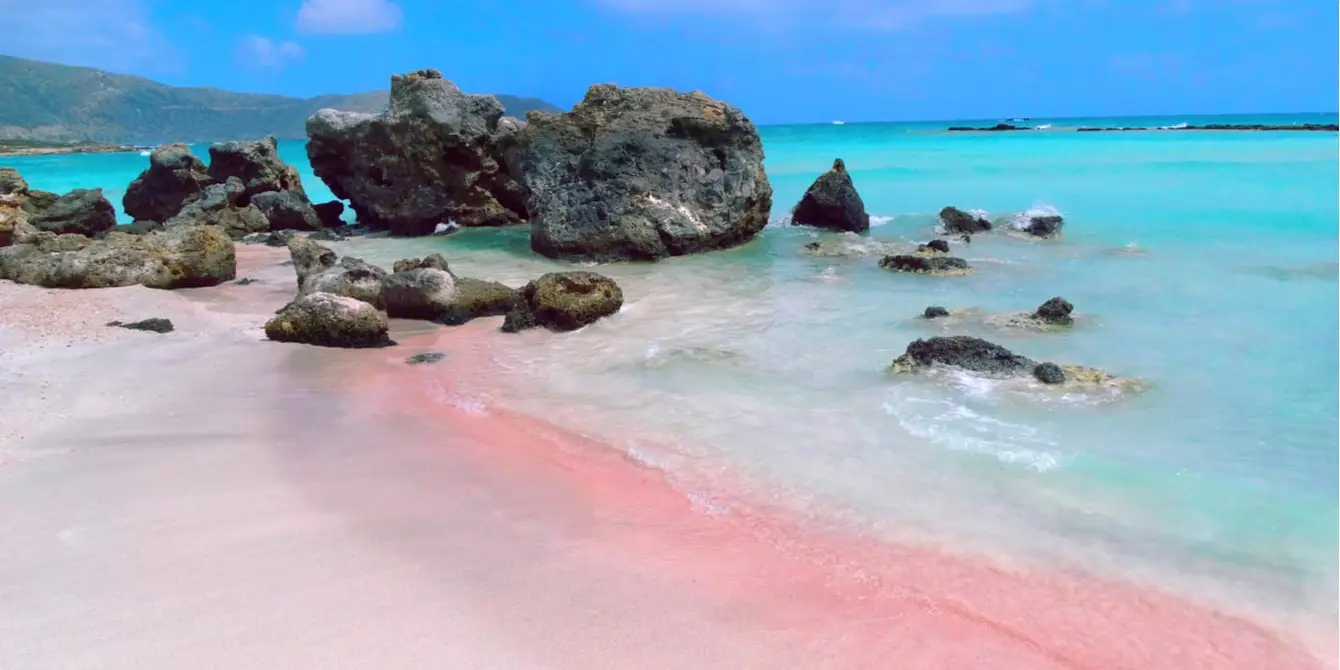 Elafonisi Beach op Kreta met roze zand