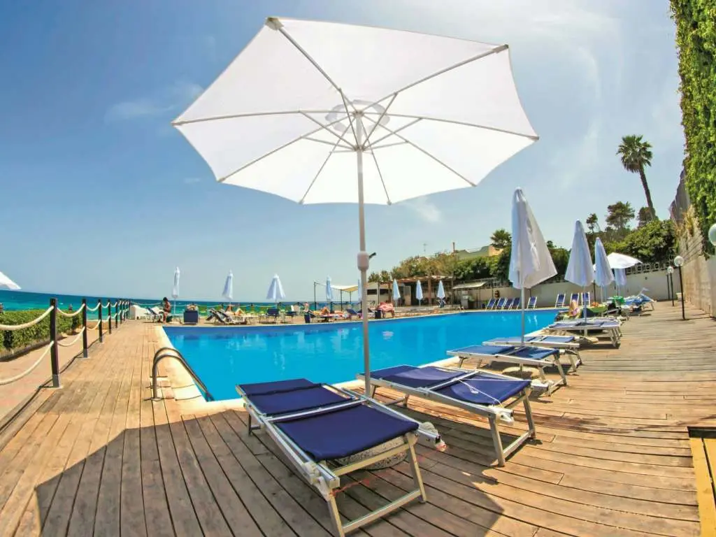 Sea-Palace-Sicily-Italy