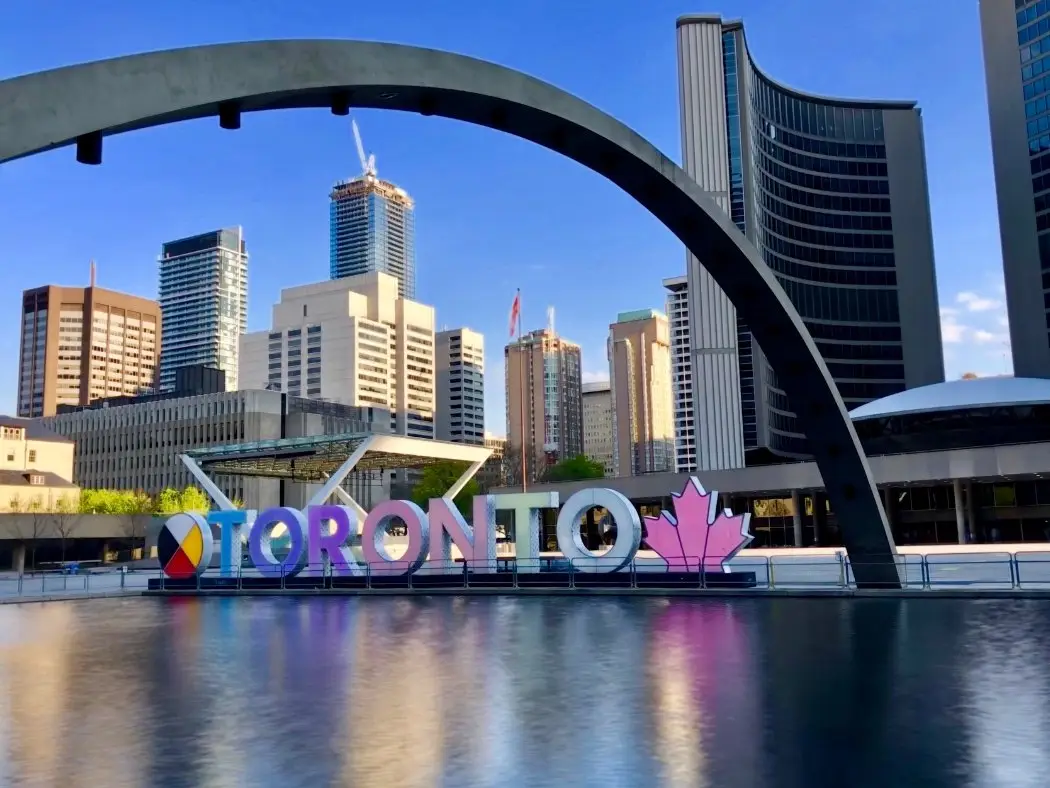Toronto-Canada-Canvastock-1