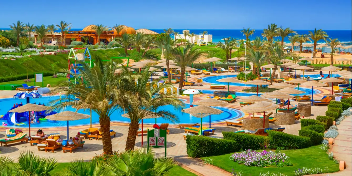 Hurghada-Beach-Resort-Header1-Shutterstock