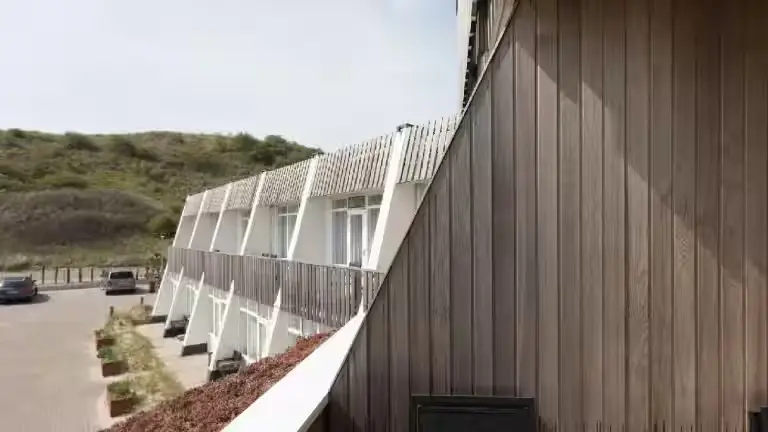 Strandhotel Westduin