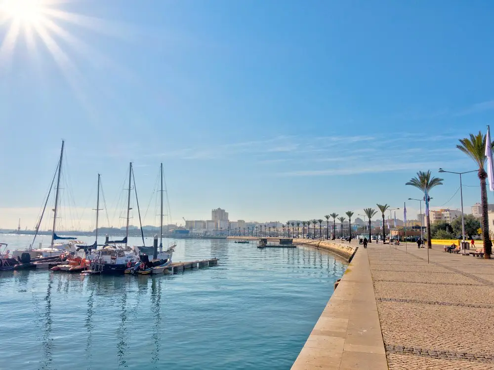 Algarve-Portugal-Canva-stock-5