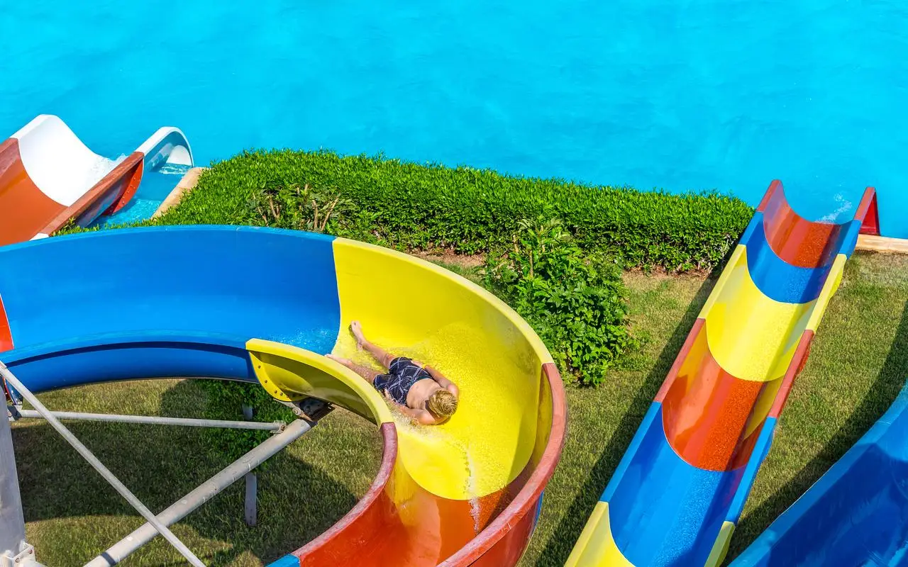 Caesar-Palace-en-Aqua-Park-Hurghada-Egypte4