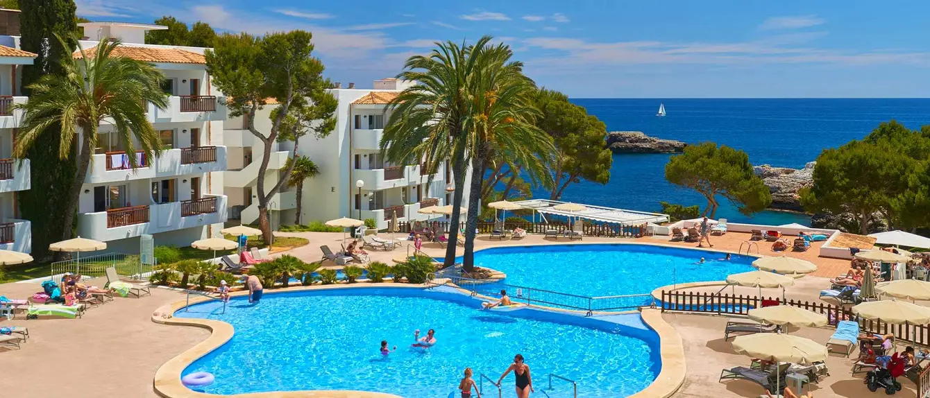 Inturotel-CAla-Azul-Mallorca1