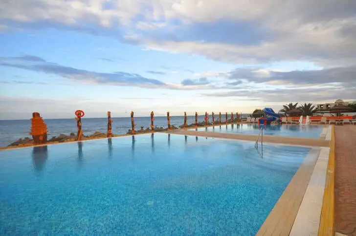 Palmyra-Holiday-Resort-1