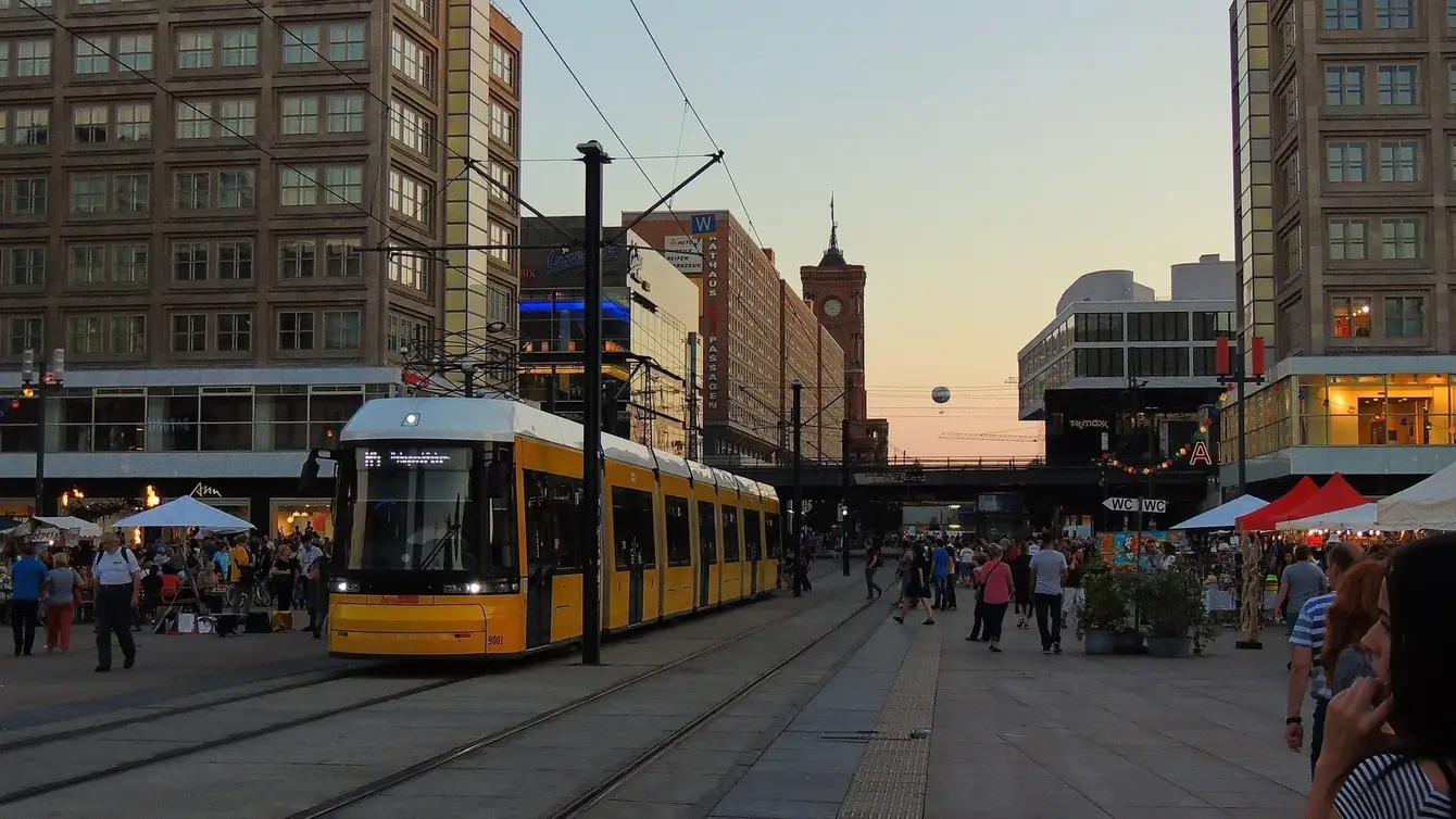 Alexanderplatz-2662042_1920