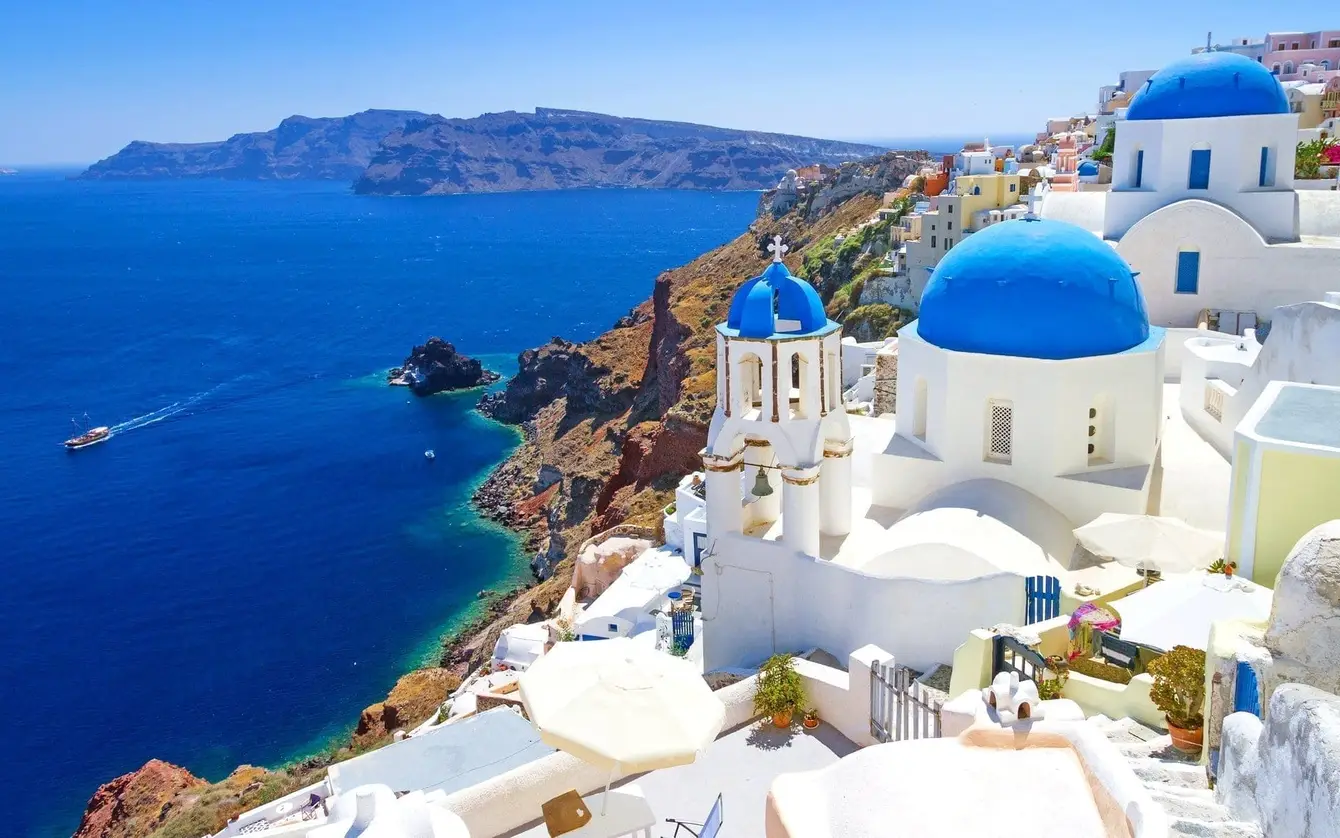 Santorini-view
