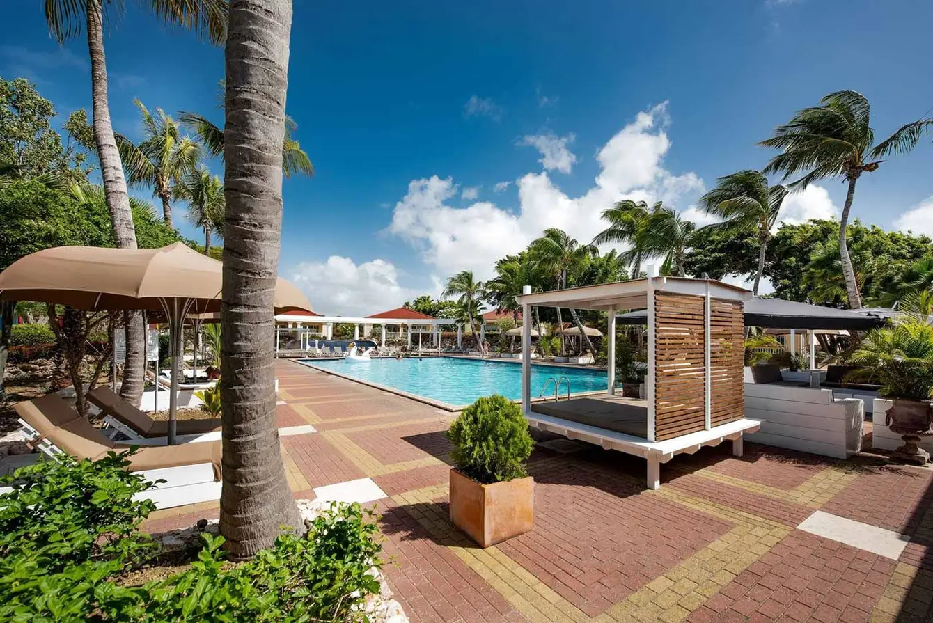Livingstone-Jan-Thiel-Resort-curacao-1