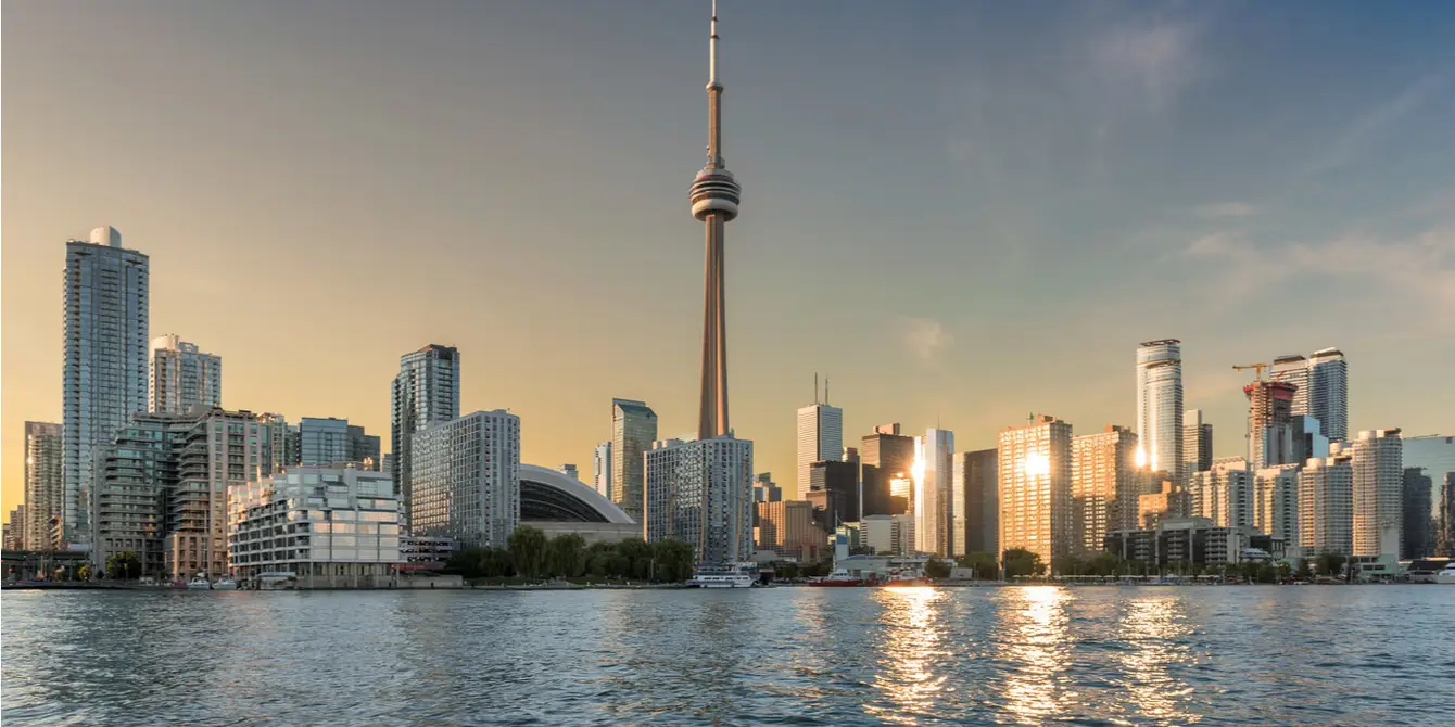 Toronto-Canada-Header1-Shutterstock