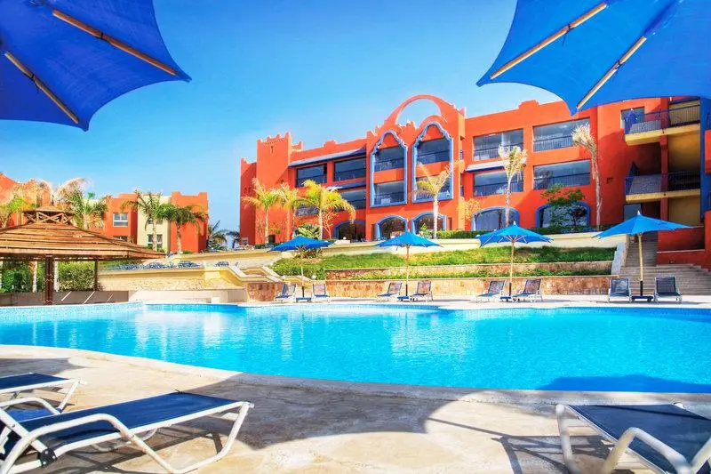 Hotel-Aurora-Bay-Resort-PV2