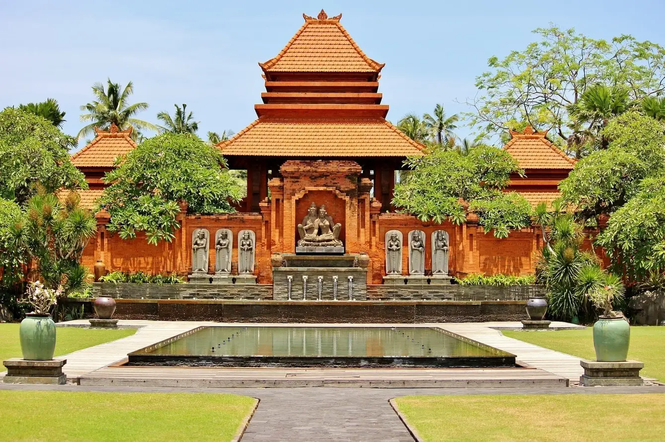 Kuta-277350_1920