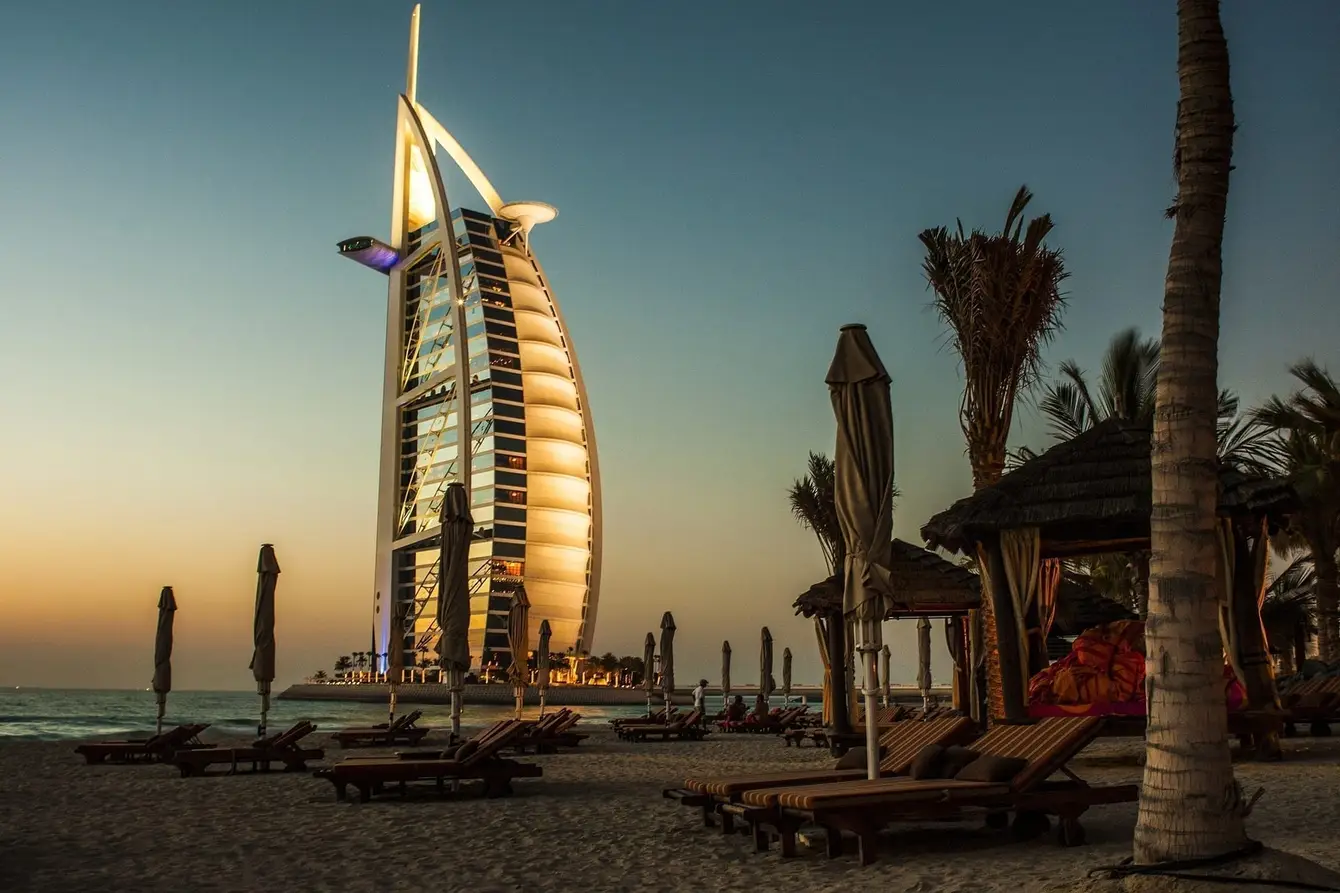 Burj-al-arab-690768_1920