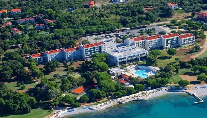Ai-Pini-Medulin-Resort-2
