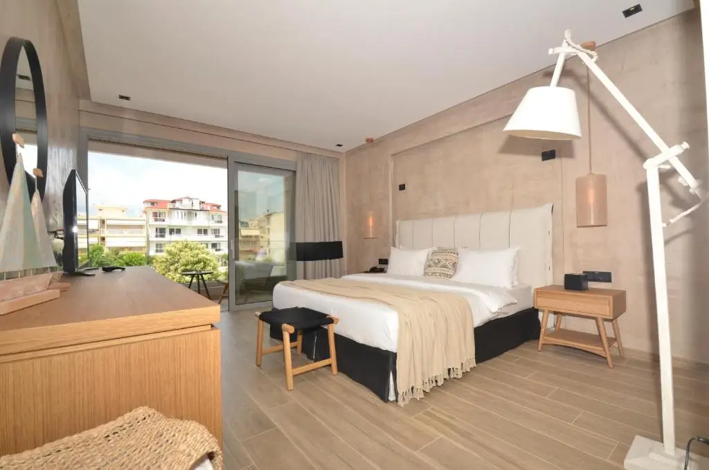 Hotel-Evilion-Sea-And-Sun3