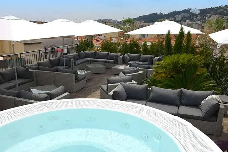 Hotel-monsigny-2