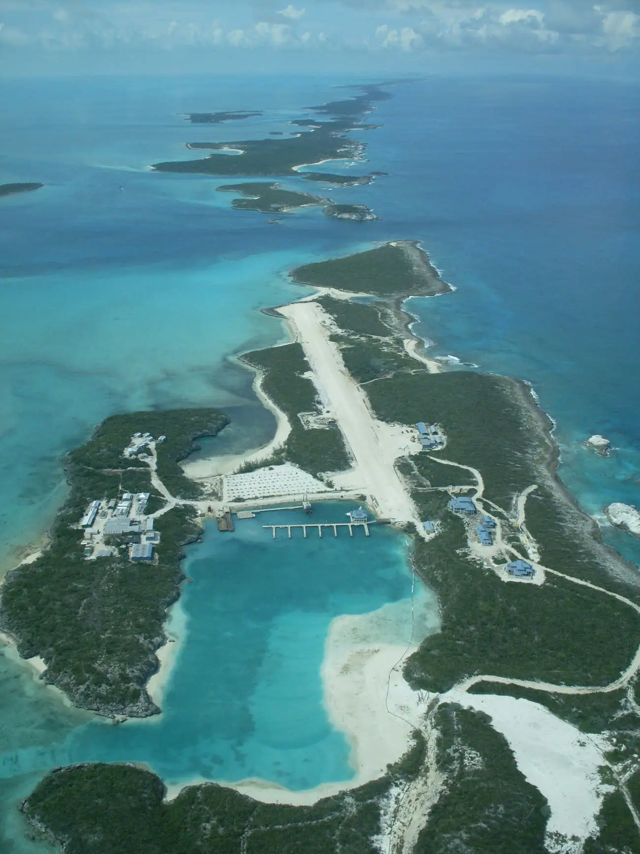 Cave Cay luchtfoto