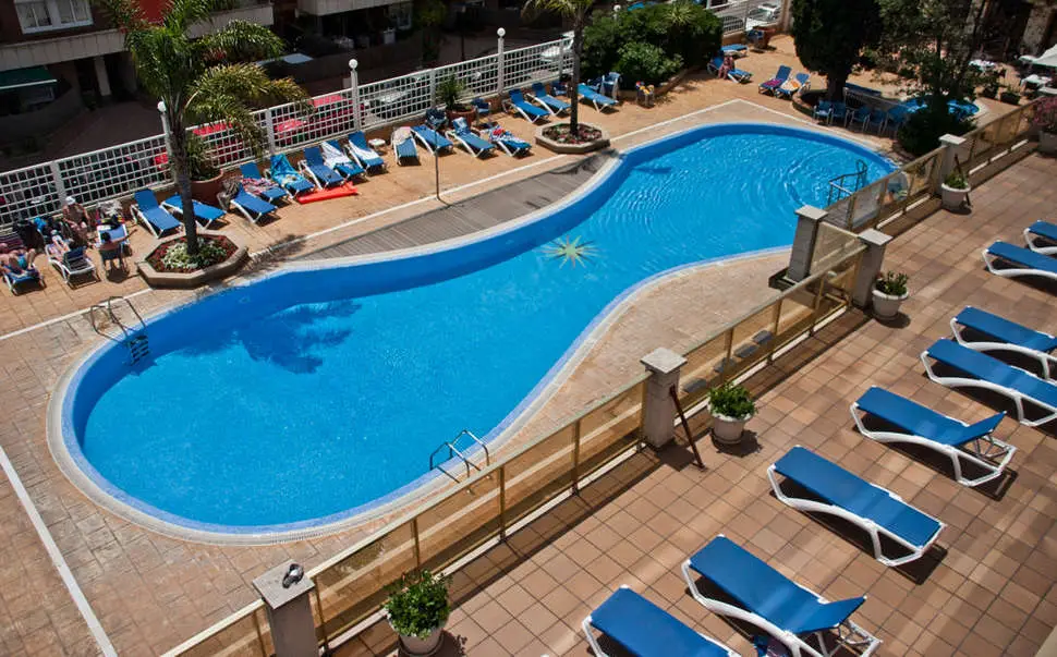 Hotel-bon-repos-1