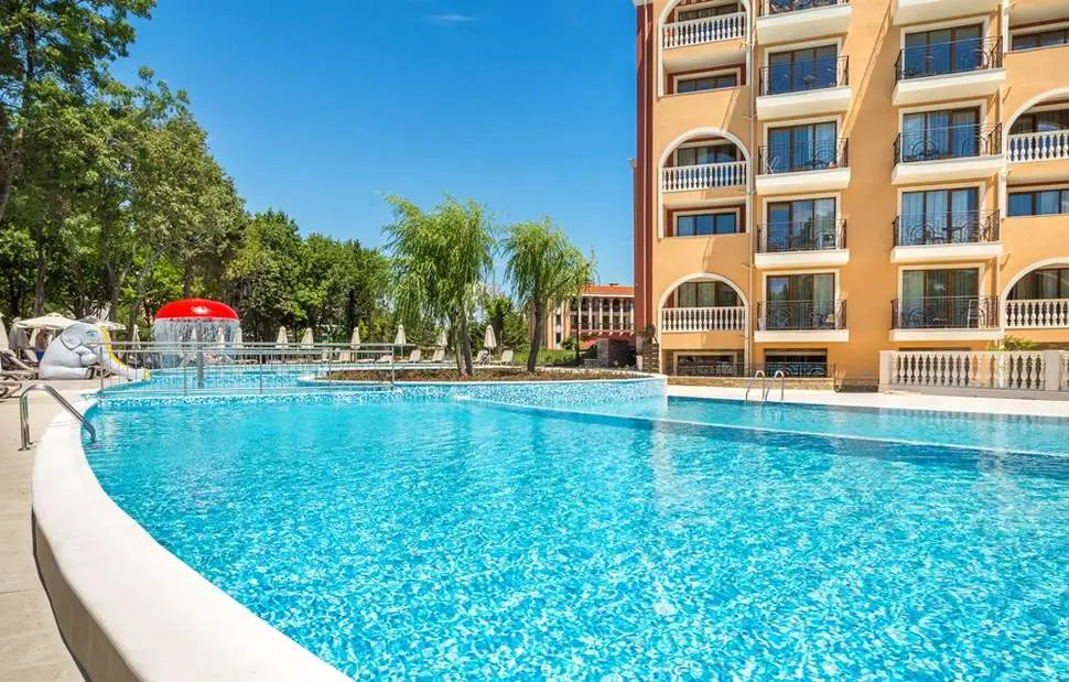 Festa-via-pontica-resort-pomorie-burgas-bulgarije-1