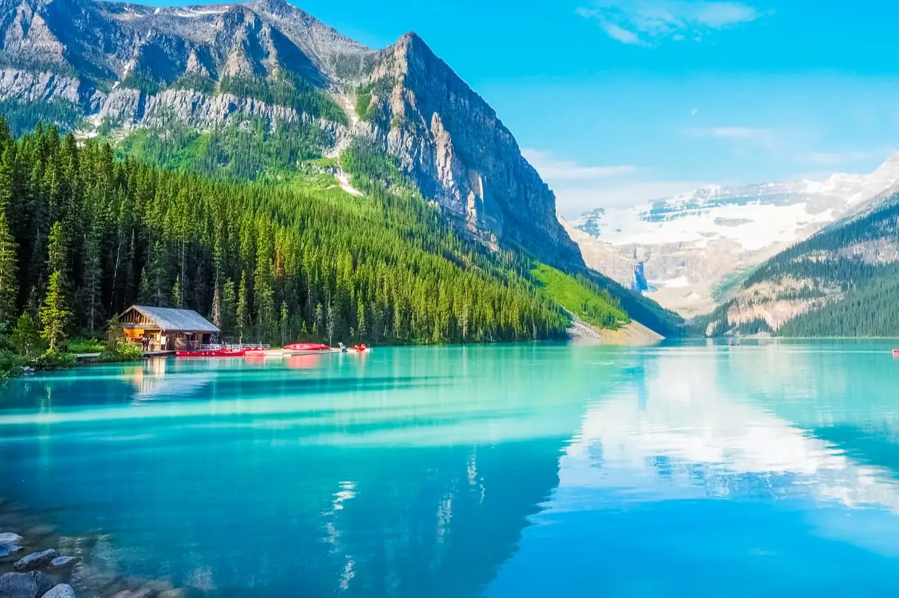 Canada-Shutterstock2