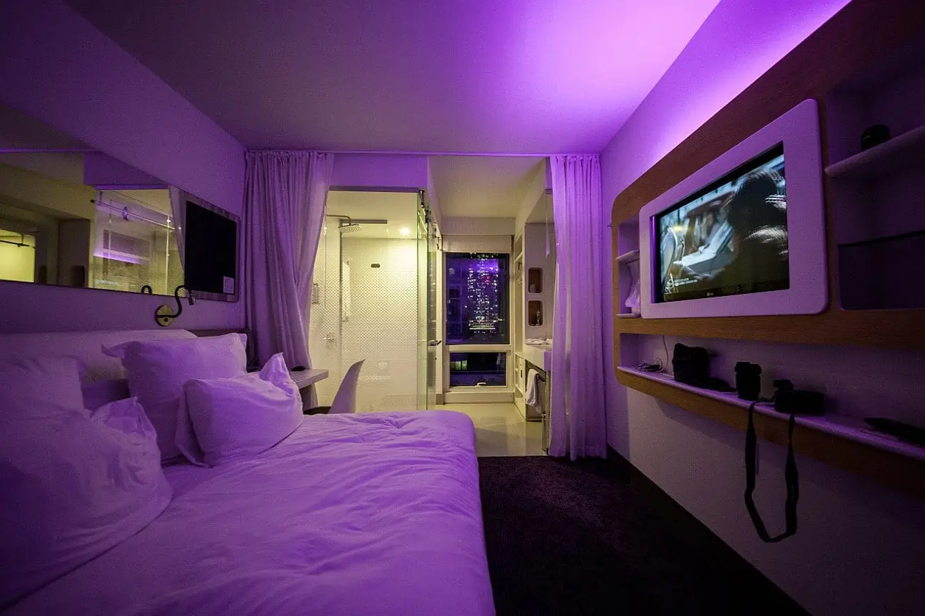 hightech yotel