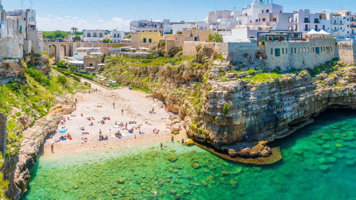Puglia-Italie-Shutterstock-Header1