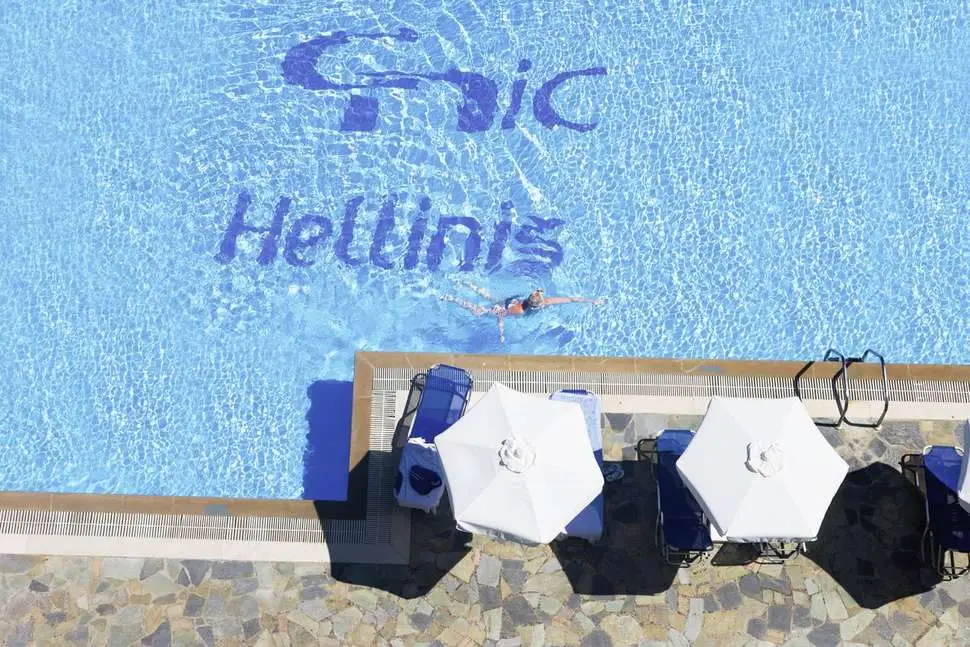 CNic-Hellini-corfu-griekenland-3