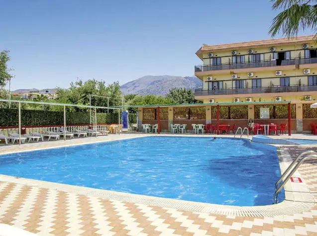 Zwembad-resort-kreta