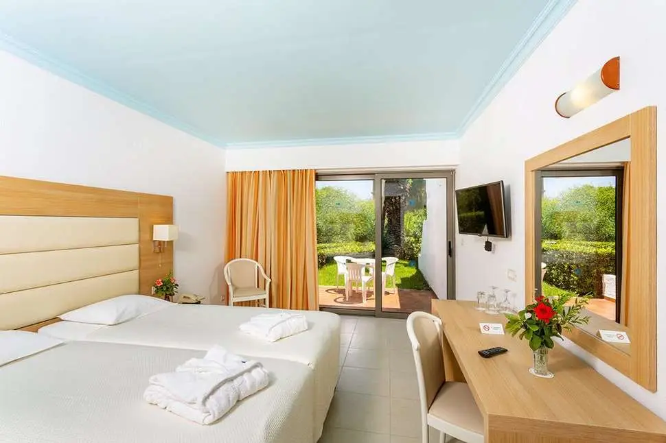 Blue-Horizon-Resort-2