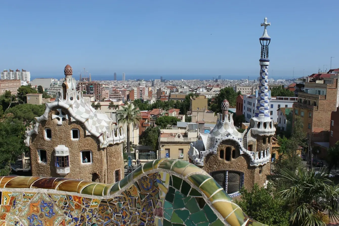 Parc-guell-332390_1920