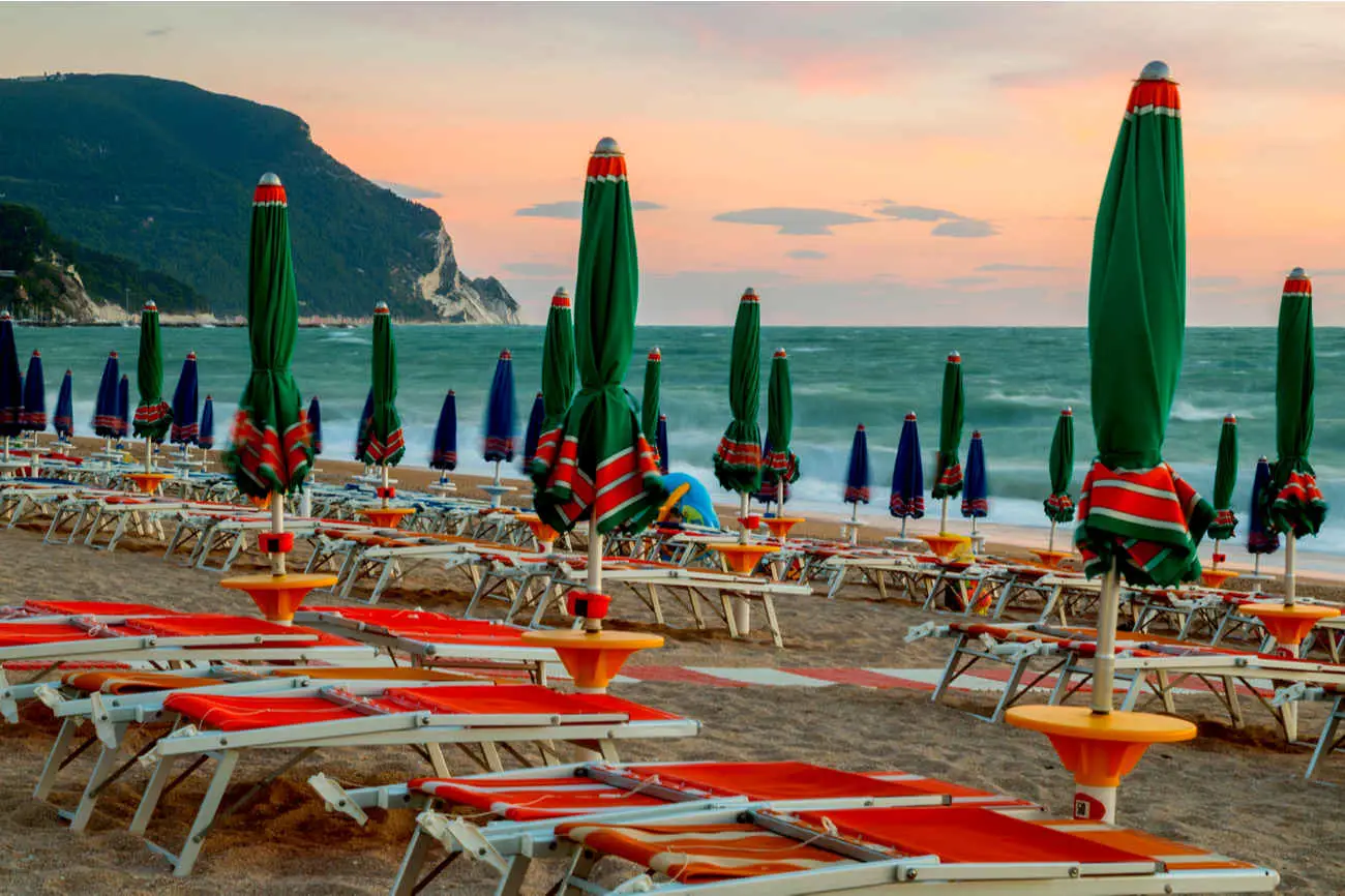 Italie_numana_shutterstock3