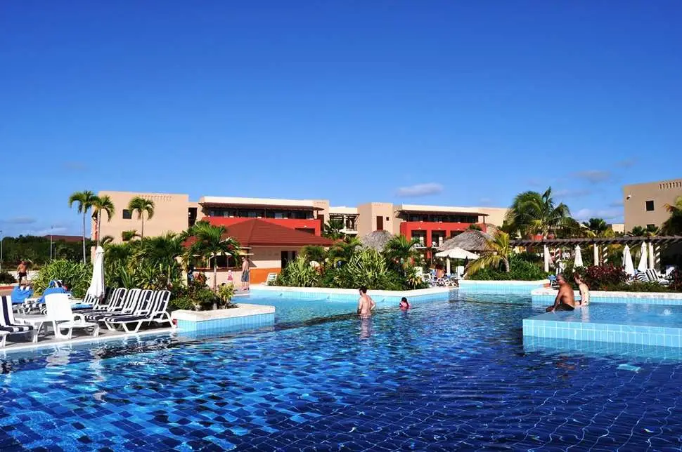 Hotel-grand-memories-varadero-cuba-1