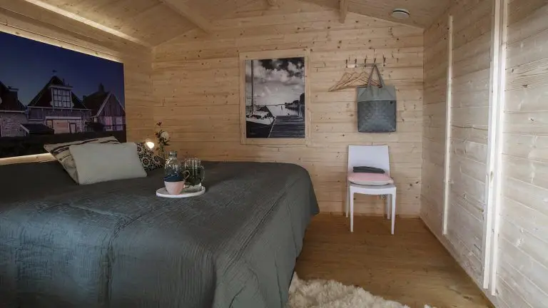 Lodge-VU-5