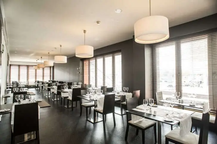 Lutecia-Smart-Design-Hotel-2