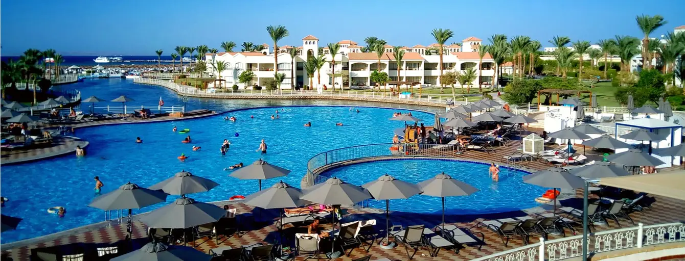 Pickalbatros-Aqua-Vista-Hurghada-Header-Shutterstock1