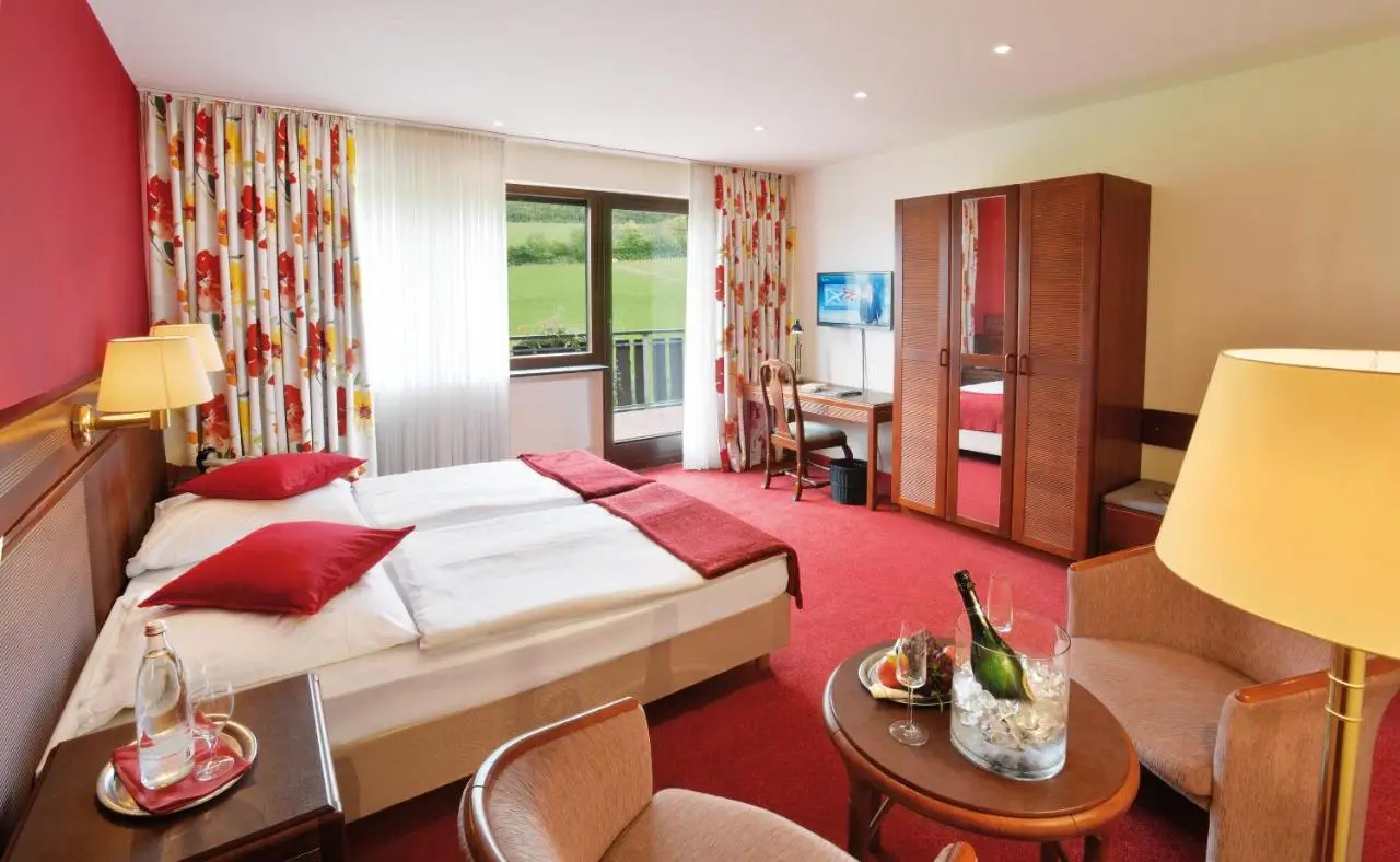 Sauerland-Alpin-Hotel3