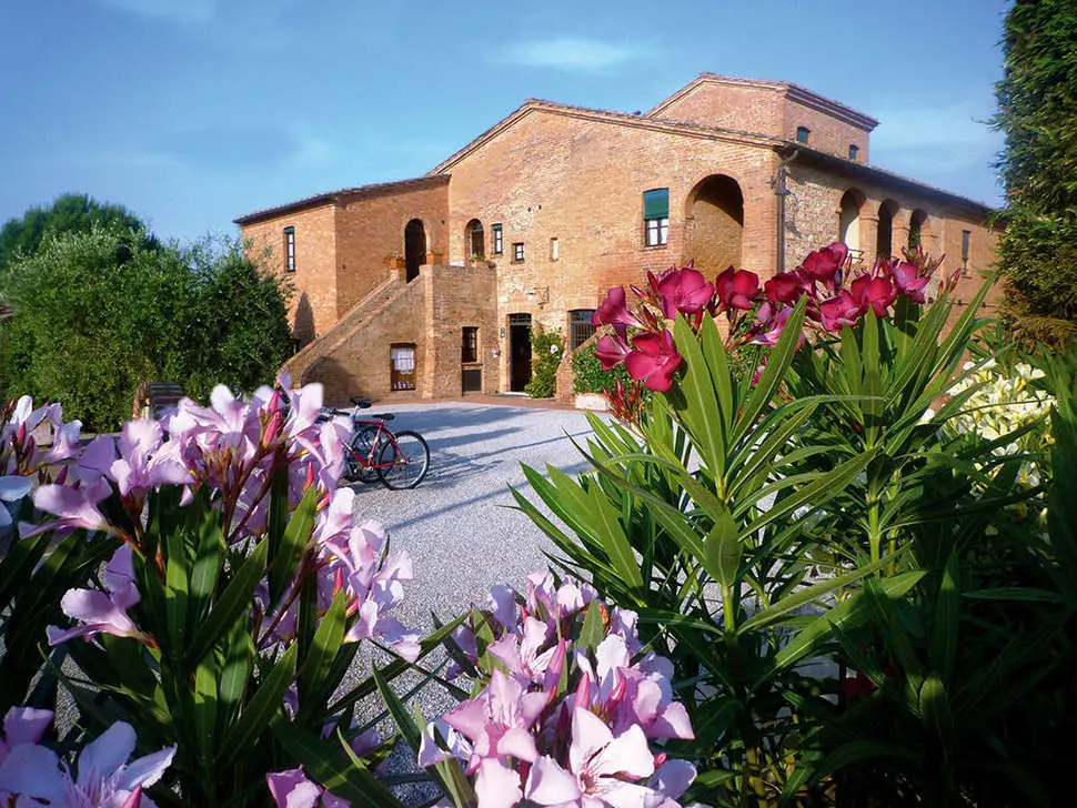 Borgo-delle-more-toscane-italie-4