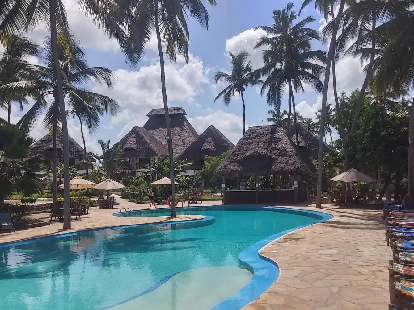 PARADISE-BEACH-RESORT-Zanzibar3