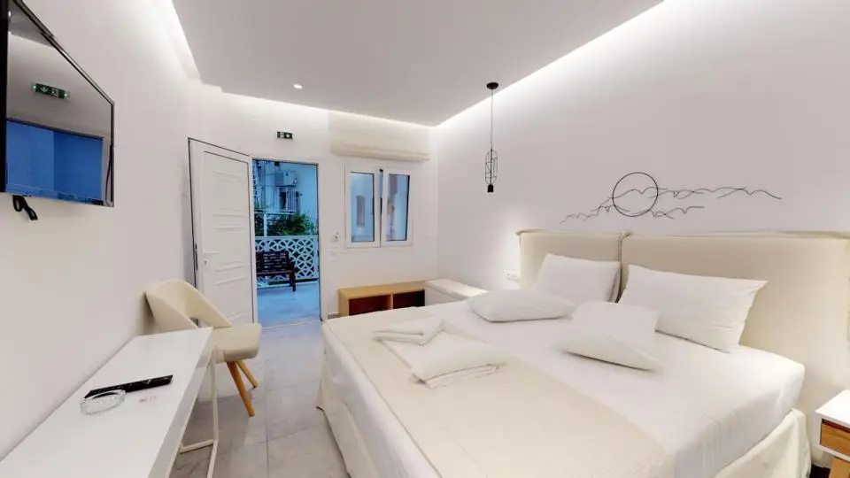 Theros-Suites-Parga-Sunweb3