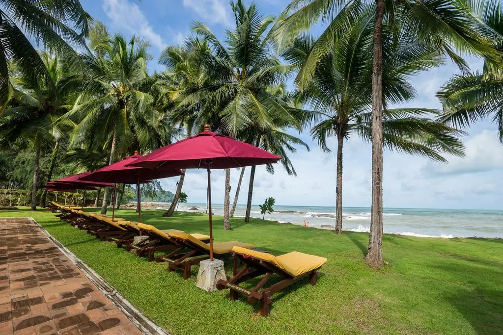 Hotel-Khao-Lak-Laguna-Resort-Thailand2