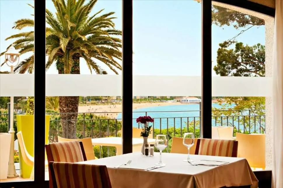 Hotel-Ilunion-Caleta-Park-3