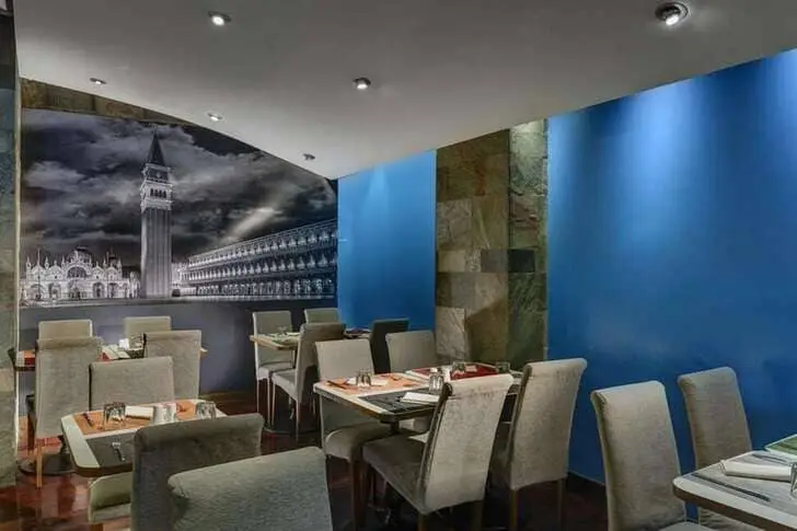 Hotel-Plaza-3