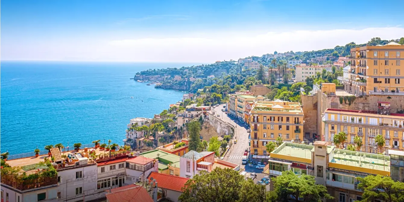 Napels-Italie-Header-Shutterstock1