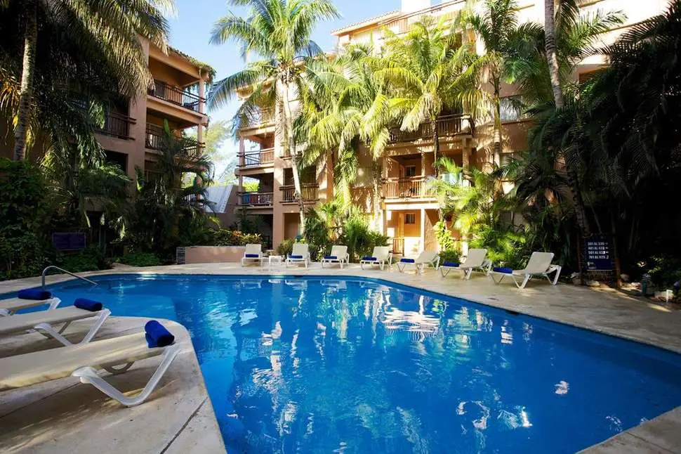 Hotel-tukan-beach-club-playa-del-carmen-quintana-roo-mexico-1