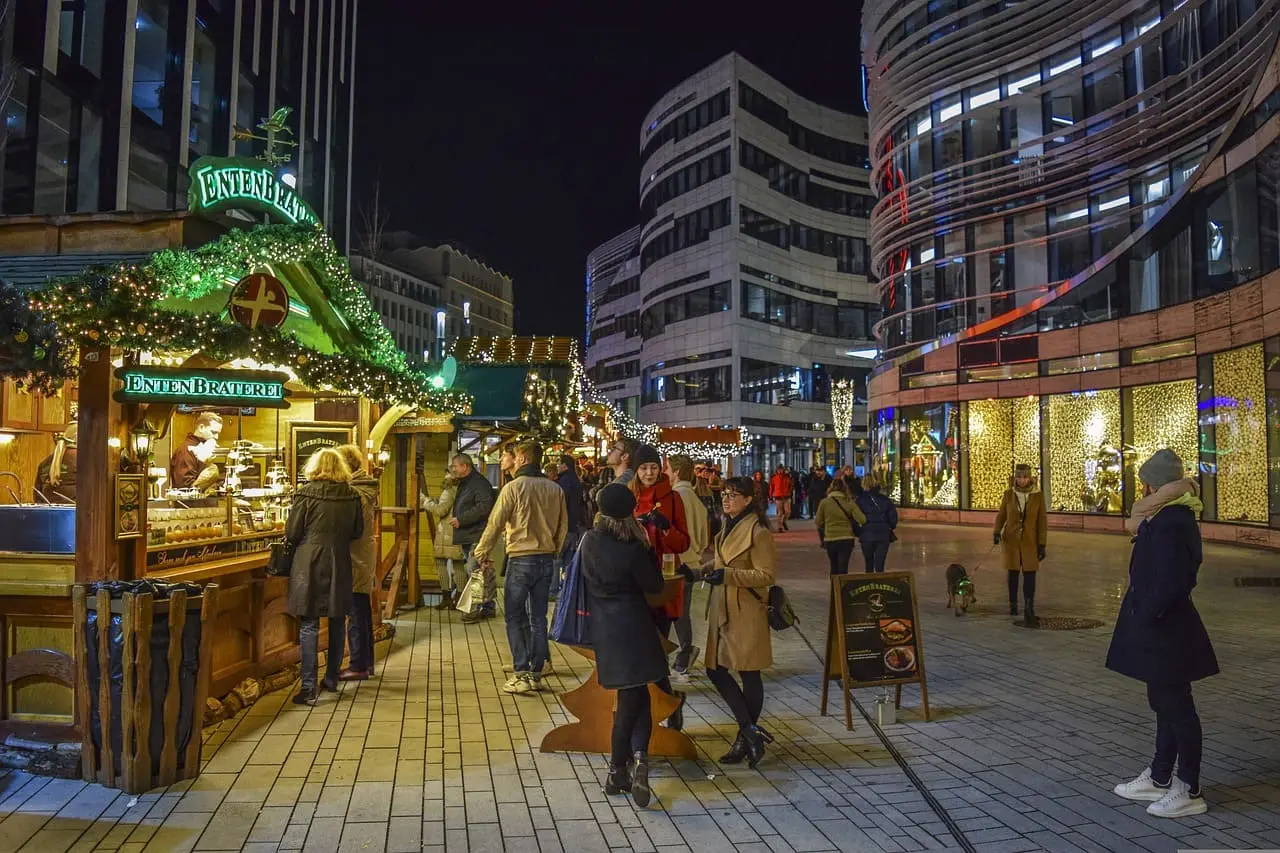 Kerstmarkt-Dusseldorf-Pixabay2