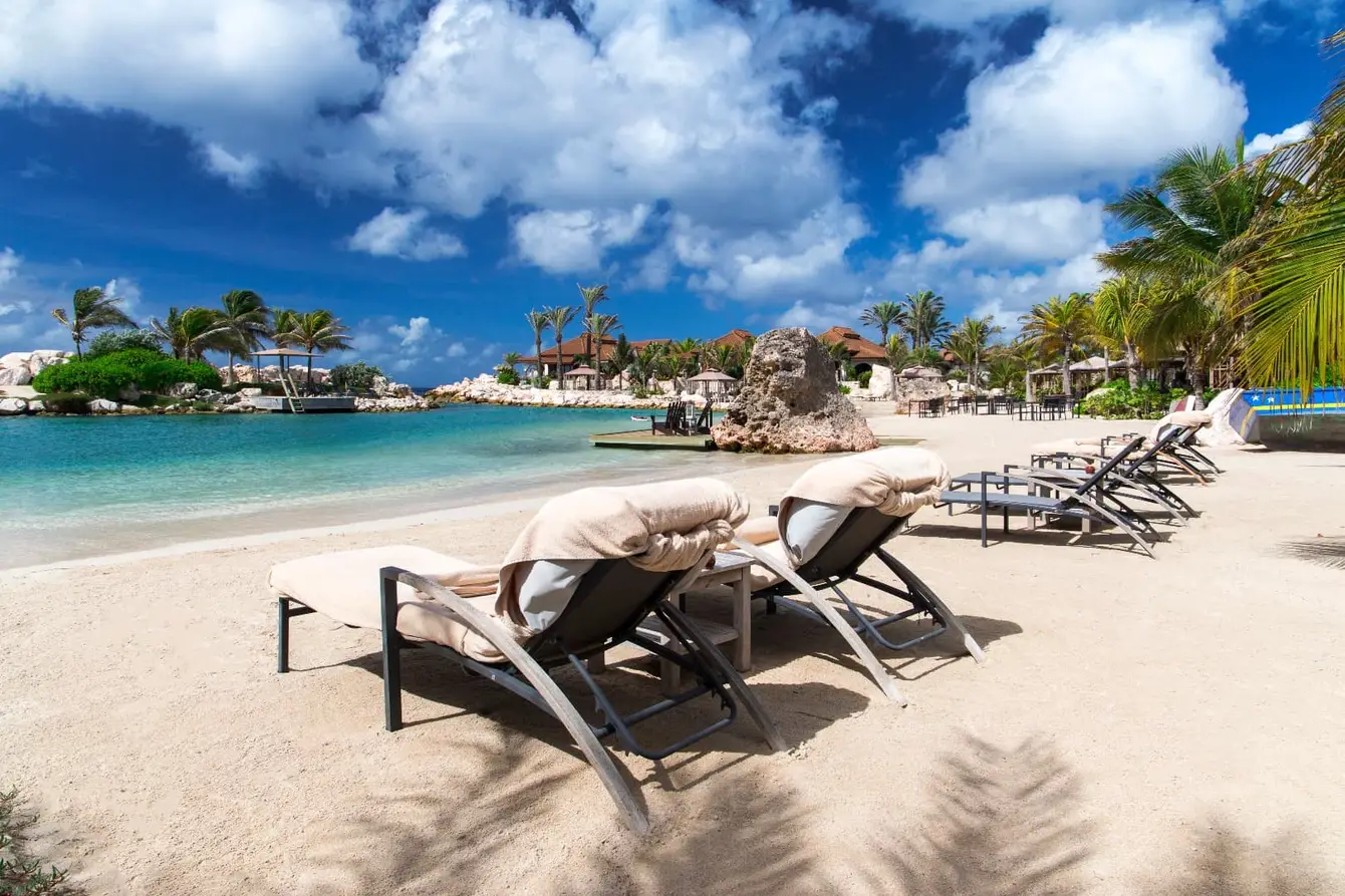 Baoase-Luxury-Resort-Curacao2