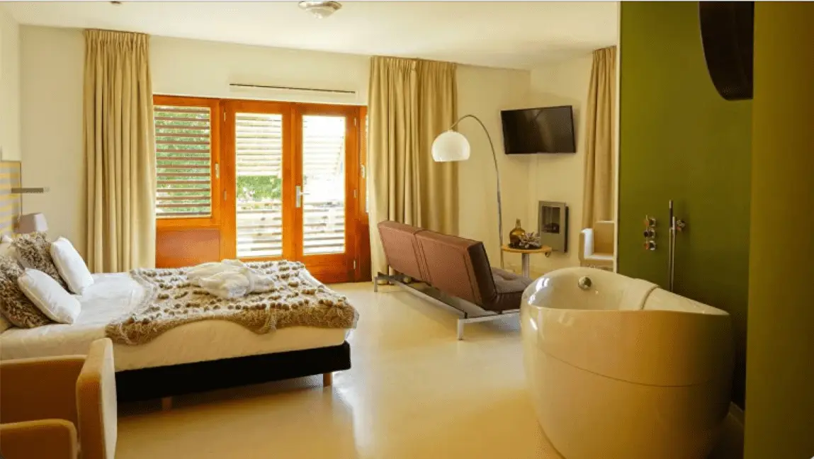 Hampshire-Boshotel-Overberg-VDU-1