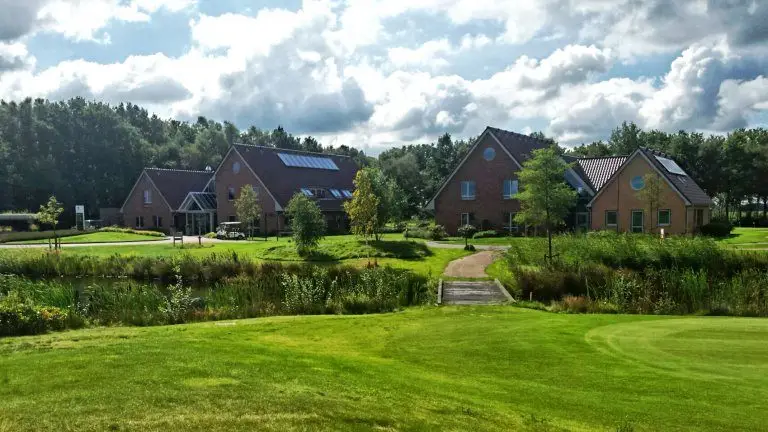 Wellness-Hotel-en-Golf-Resort-Zuiddrenthe-VD3
